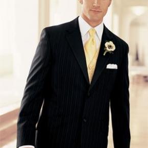 9 Signs that shy guy you’ve had your eye on is married to&nbsp;you